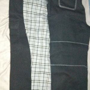 They are hot topic panse